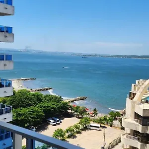  Apartamento Moderno Frente Al Mar Colombia